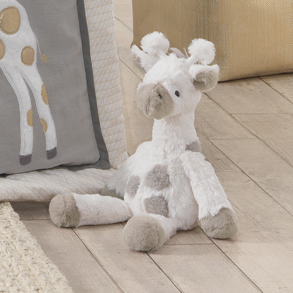 Plush giraffe plush toy