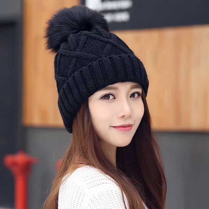 Warm knitting hat wool hat Fried Dough Twists wool ball flanging hat